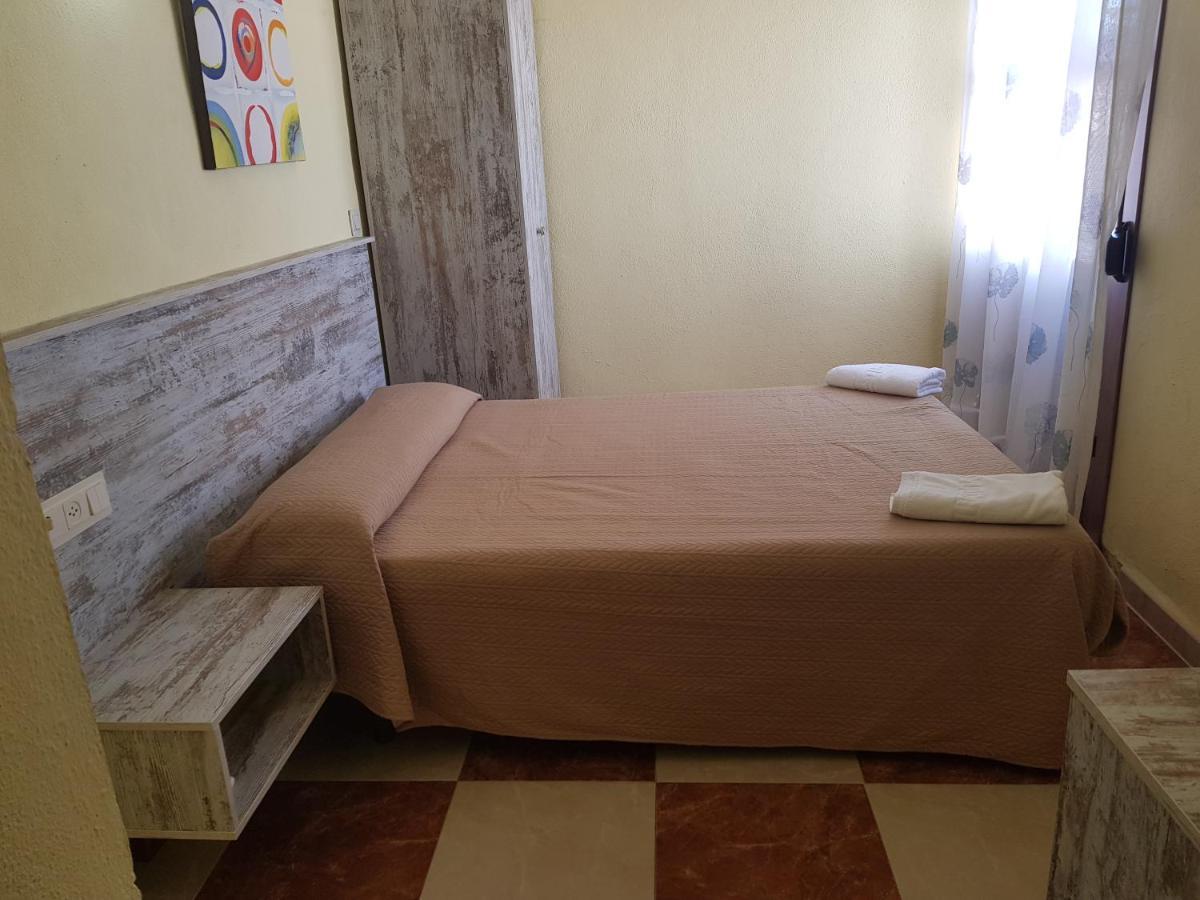 Hostal Virgen Del Rocio Ronda Exteriér fotografie